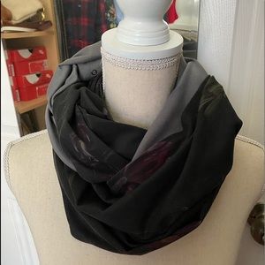 Lululemon scarf
